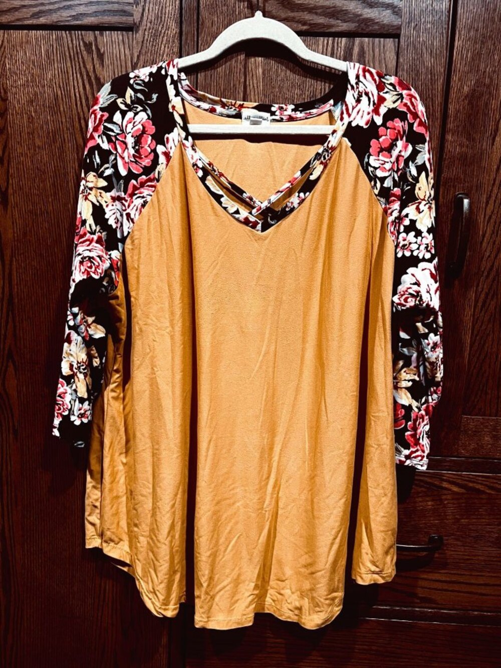 Ultra Flirt Plus Size 3X Mustard Floral Raglan Top With Crisscross Neckline